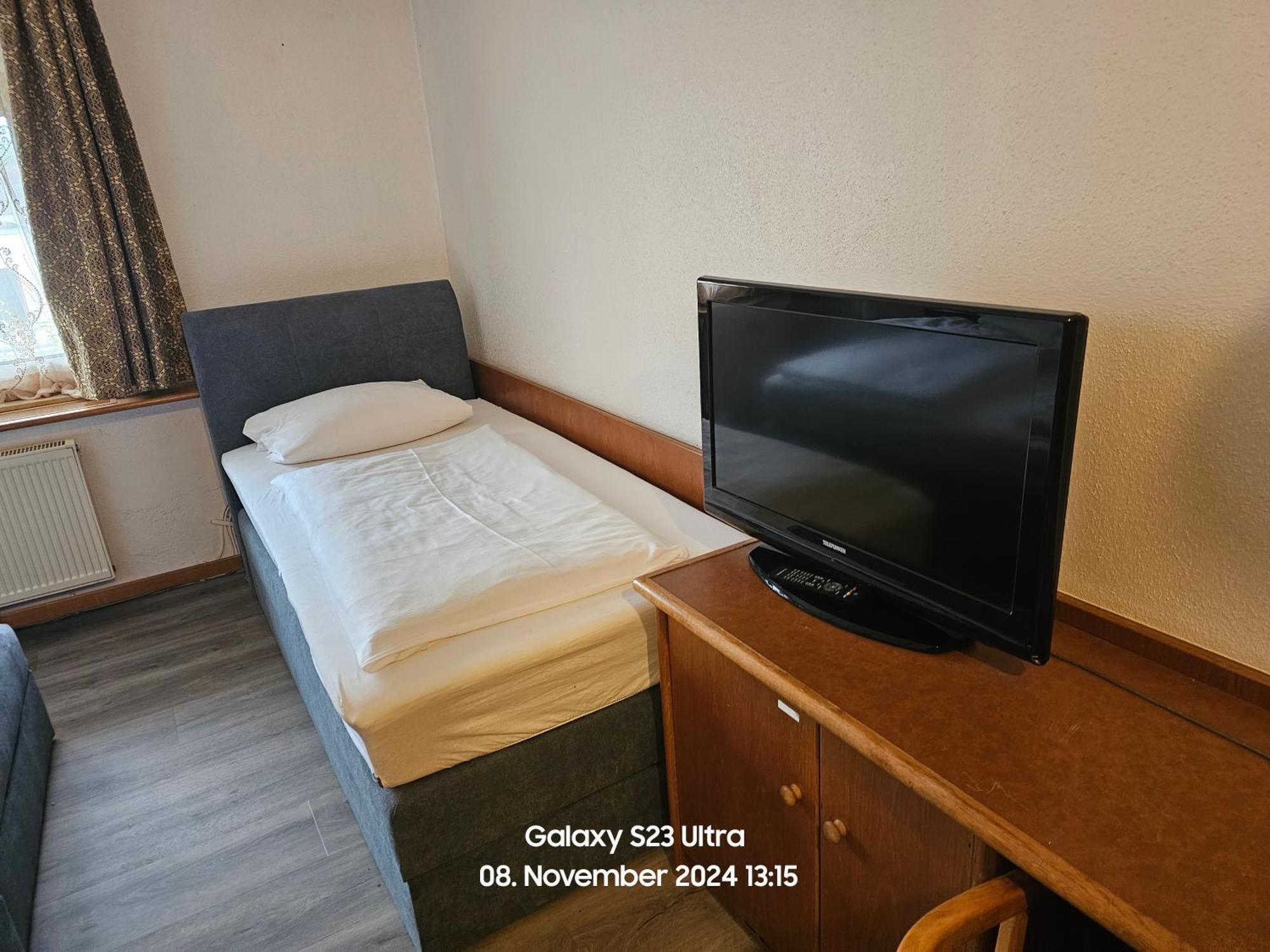 Hotel Shawi Erzhausen Exterior photo